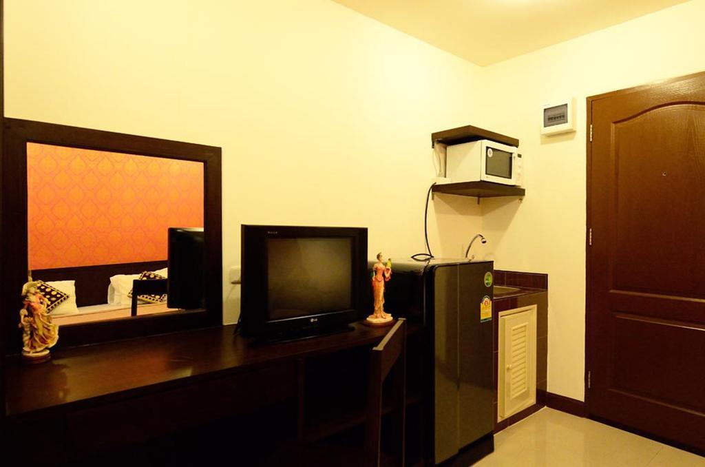 Aravinda Living Home Банкок Екстериор снимка