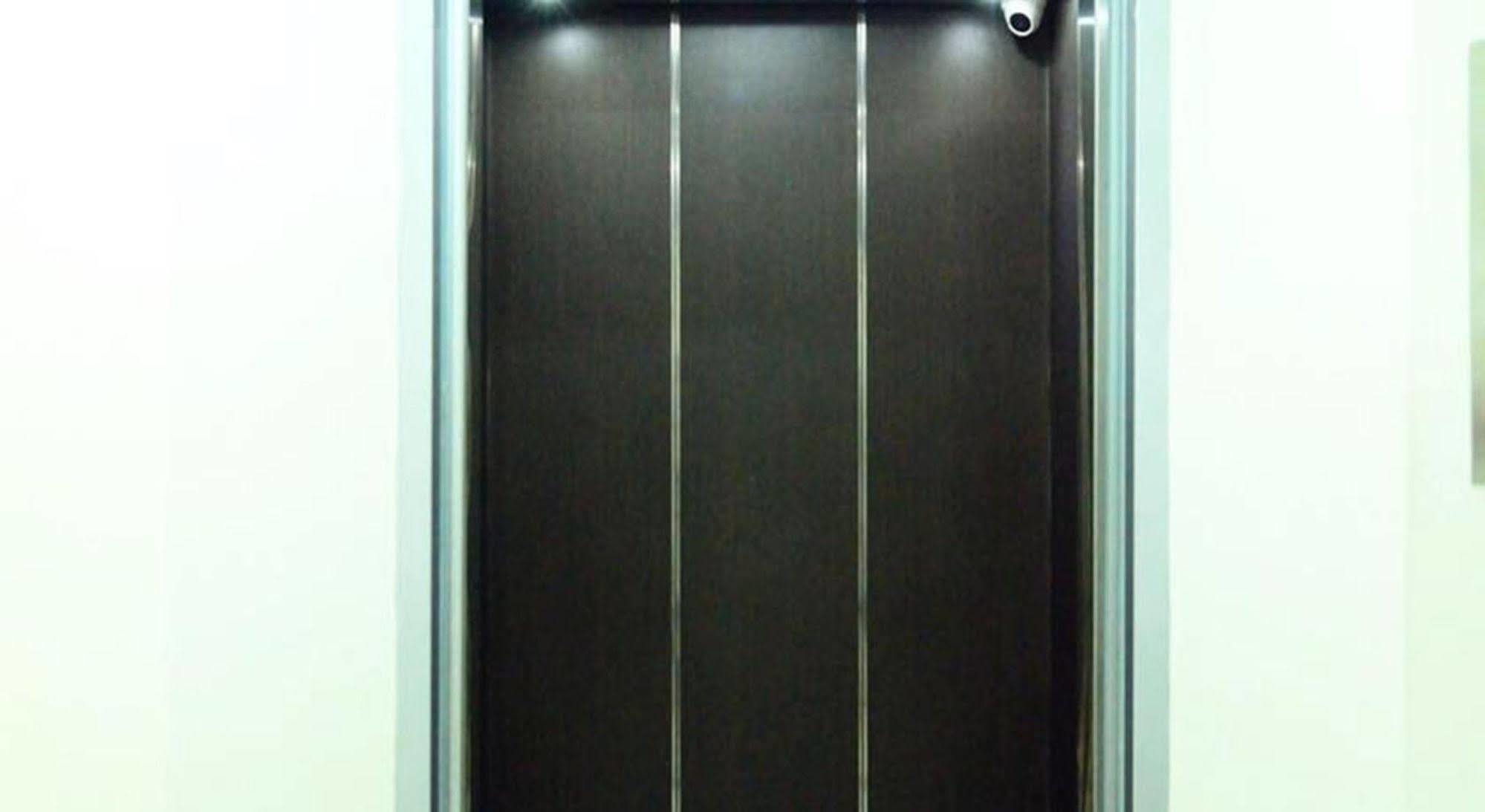 Aravinda Living Home Банкок Екстериор снимка